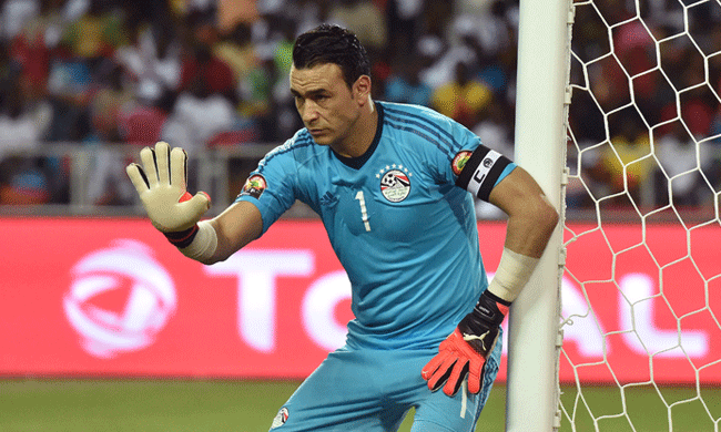 The Pharaohs' captain, El-Hadarry, seend focused in the match of the African Cup of Nations 2017 Al-Ahram