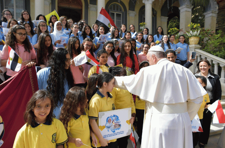 The attendees of the public mass by Pope Francis in Cairo Stadium 2017 (source: Al-Ahram)