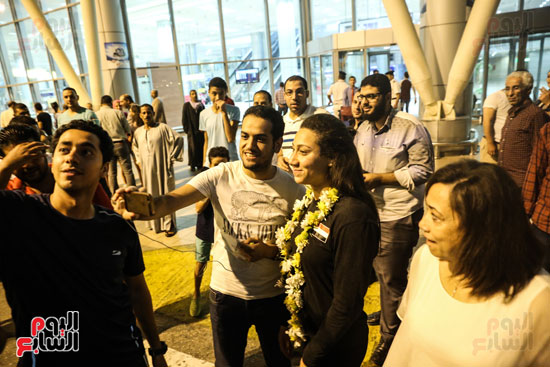Farida Osman Egypt Swimming Champion Bronze Medalist in FINA Championship 2017 received at Cairo Airport(source: Youm7)