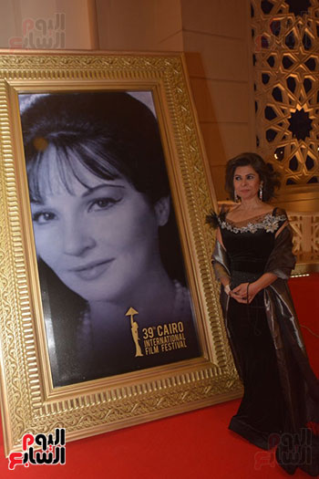 2017-12-02 Cairo International Film Festival shadia Youm7