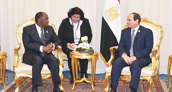 2017-12-10 Cote d'ivoire president Ouattara and El-Sisi of Egypt during Africa 2017 summit Sharm El-Sheikh Al-Ahram