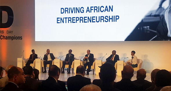 2017-12-10 President of Egypt and African leaders during Africa 2017 summit in Sharm El Sheikh Al-Ahram 03