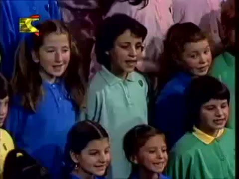 2018-04-19 Vola Vola Palombella Italian Arabic Song from the 1990s on Egyptian TV 01