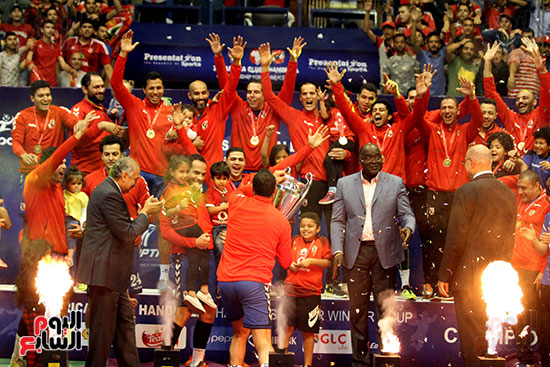 2018-04-23 Egypt Al-Ahly win Africa Handball Cup 2018 - Celebrations 05 Youm7