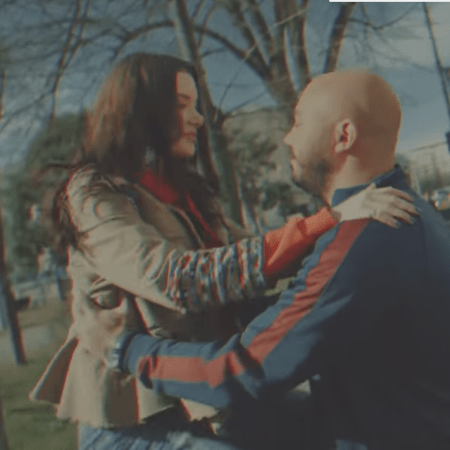 2018-04-28 Esseily - Fe Hetta Tanya - Romantic moments - Youtube