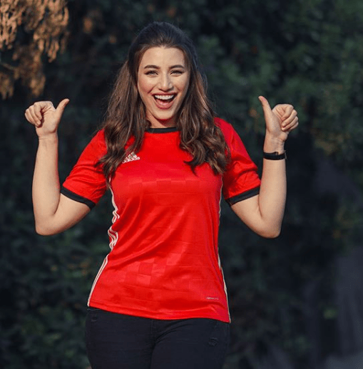 2018-08-06 Fans in Egypt - Heidy Moussa 01