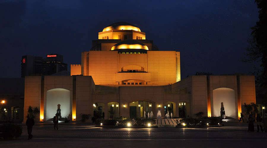2019-06-18 Cairo Opera house at night