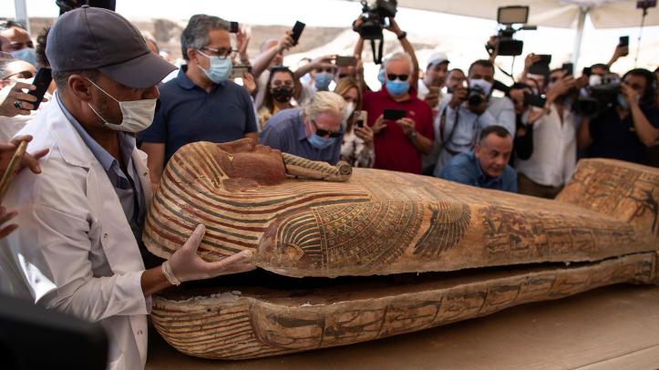 2020-11-24-Egypt-sarchophagi-Open-Coffins-of-Mummies-Saqqara-NBC-News