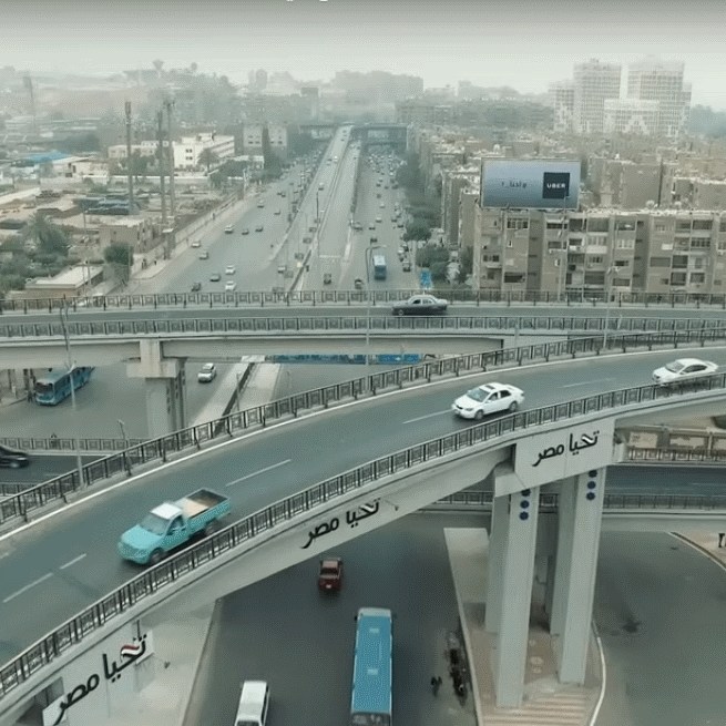 2021-03-08 Egypt Traffic in City Roads and Bridges 02